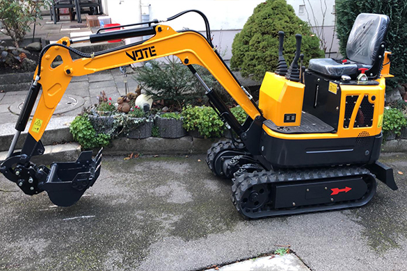 What are the advantages of made in china mini excavators?